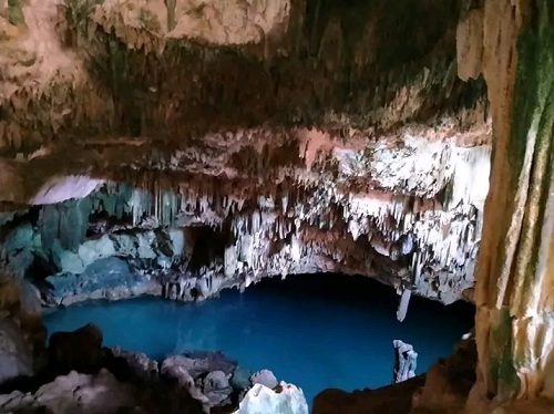 Rangko cave tour
